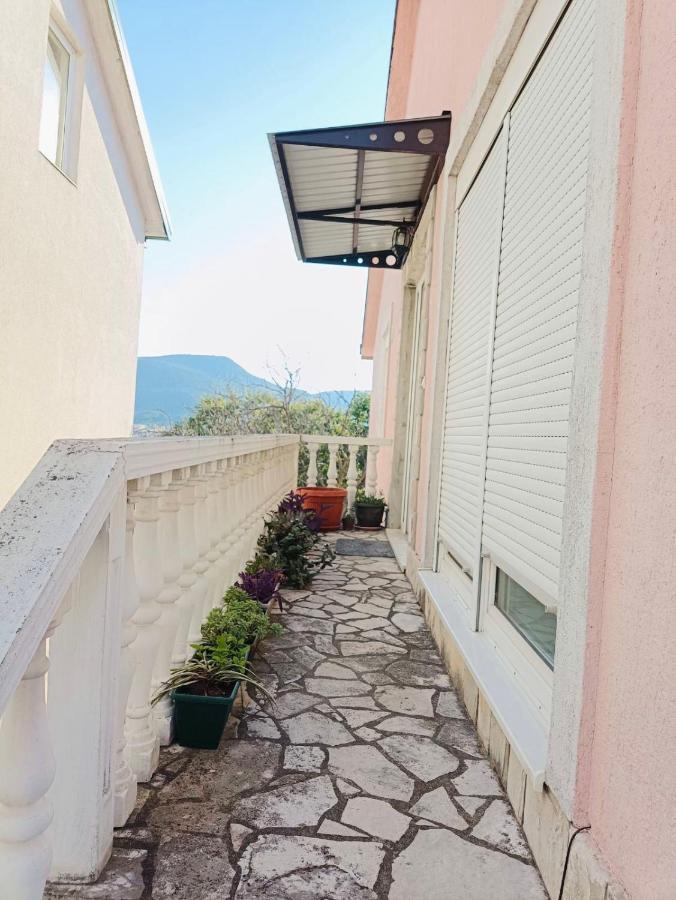Poseidon House Apartment Мостар Екстериор снимка
